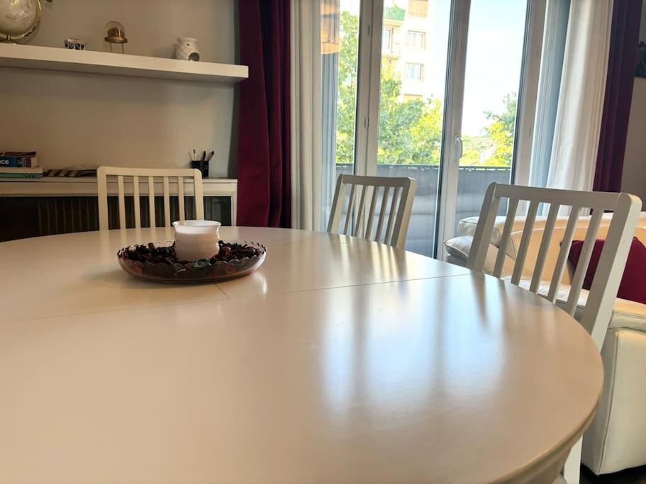 Appartement Confort Avec Balcon - Champigny Bagian luar foto